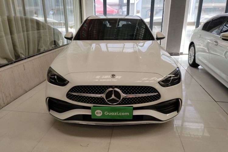 奔驰C级 2022款 改款 C 200 L 运动版车身外观2