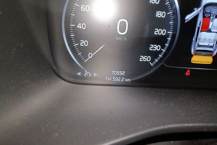 沃尔沃XC40 2021款 T4 四驱智行时尚版中控内饰15