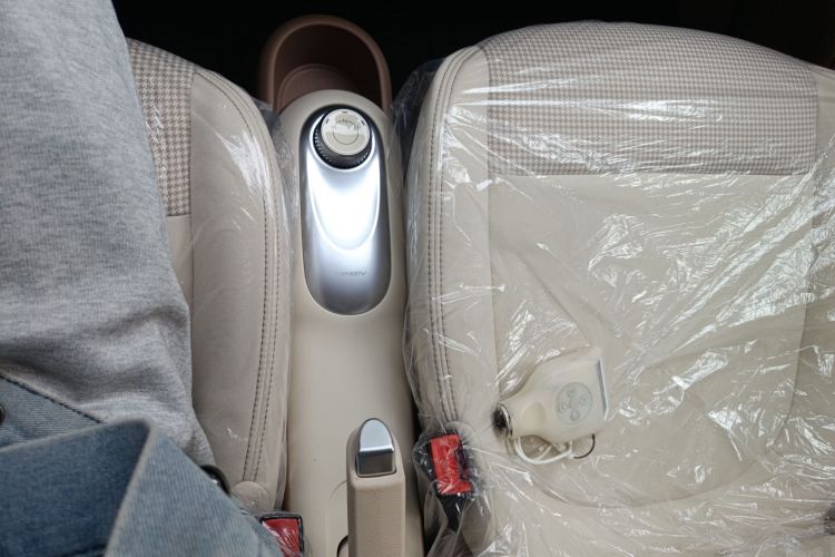 五菱汽车 宏光MINIEV 2025款 四门版 进阶款中控内饰18