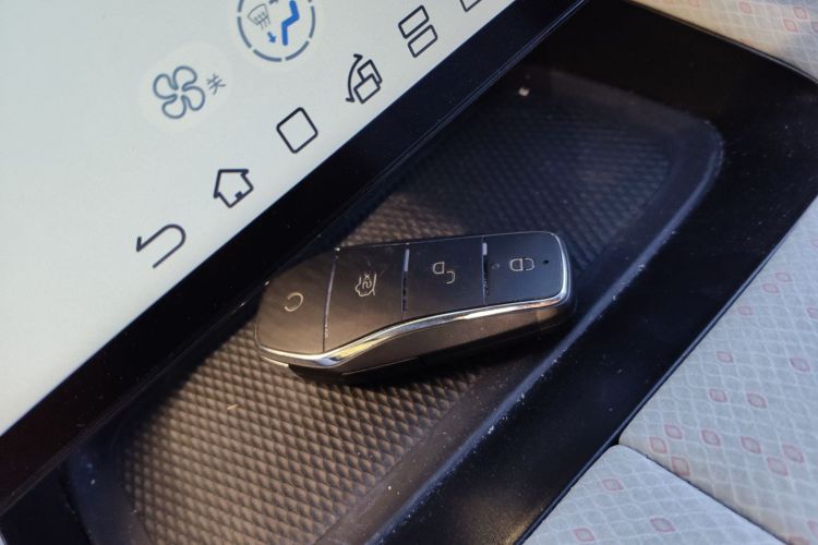 比亚迪 海豚 2021款 405km 时尚版中控内饰11