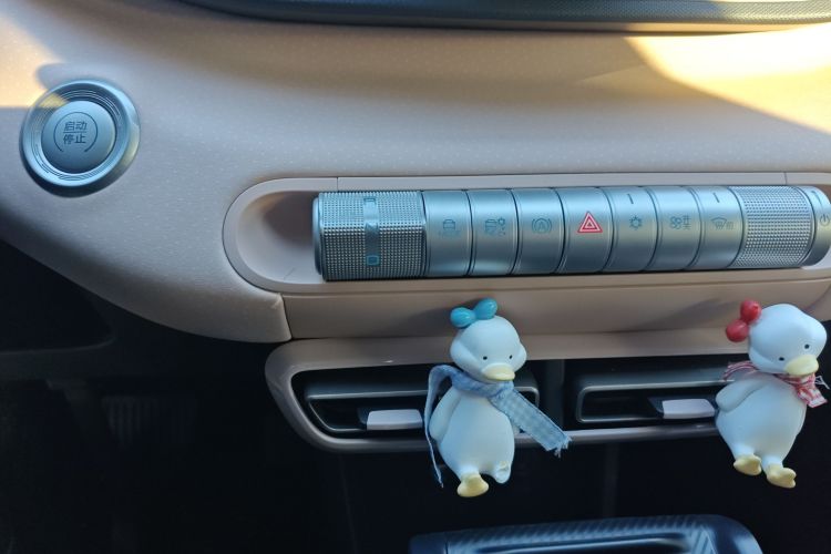 比亚迪 海鸥 2023款 飞翔版中控内饰18