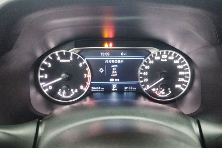 日产 天籁 2022款 2.0L XL-TLS 悦享版中控内饰14