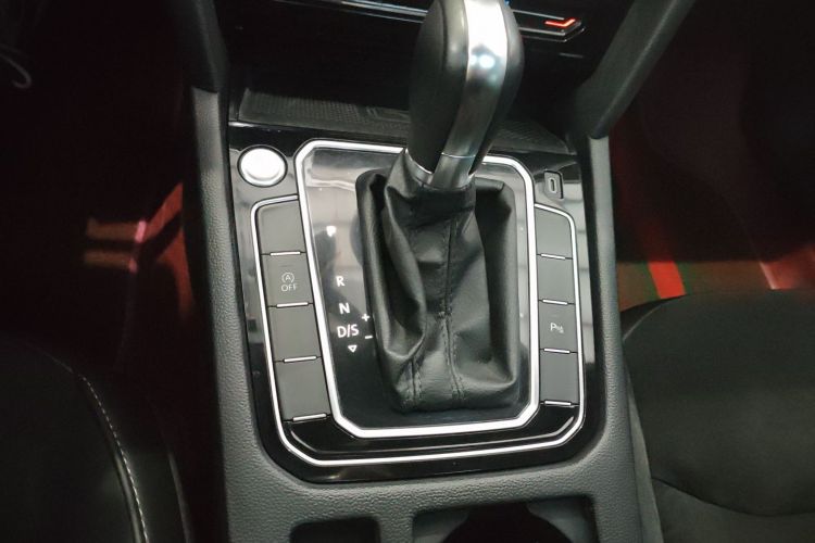 一汽-大众CC 2021款 330TSI 炫目版局部细节18