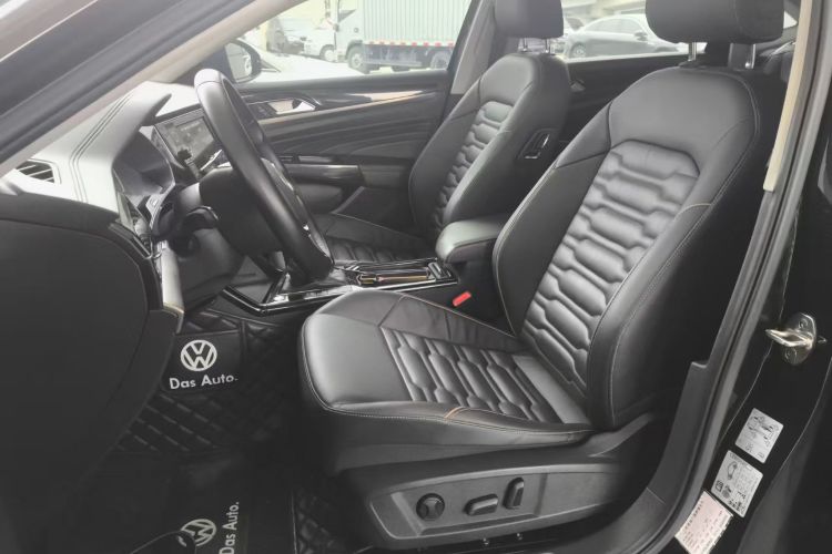 大众 帕萨特 2019款 330TSI 精英版 国VI中控内饰19