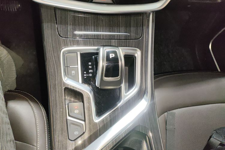 吉利汽车 嘉际 2021款 1.8TD DCT舒适型局部细节18