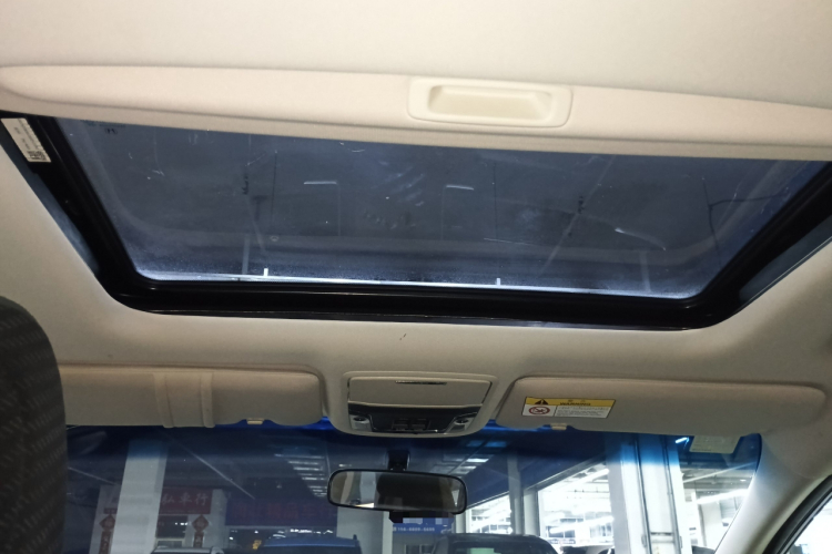 本田 艾力绅 2016款 2.4L 经典版中控内饰22