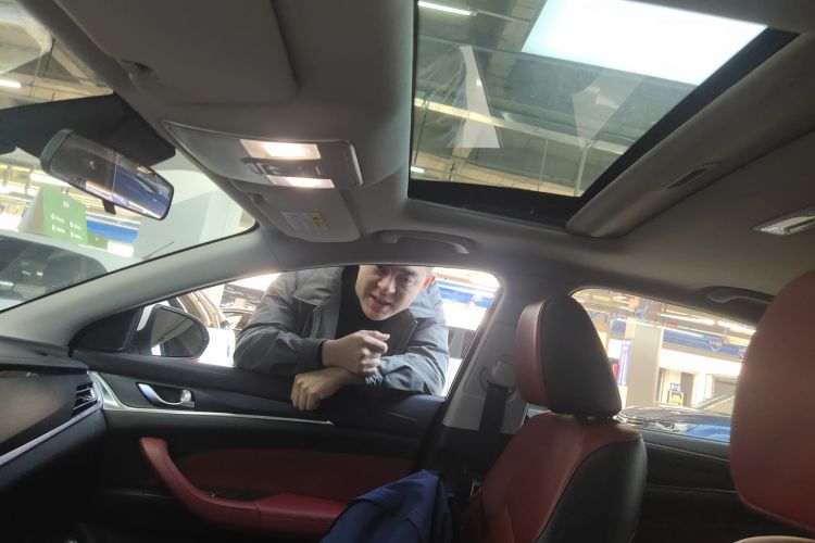 长安 逸动 2019款 蓝鲸版 280T GDI DCT极速型局部细节22