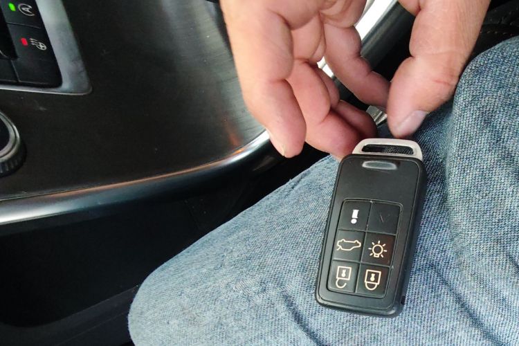 沃尔沃XC60 2016款 T5 AWD 智远版中控内饰11