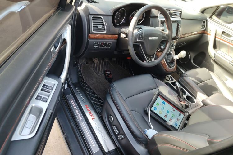 哈弗H6 2015款 改款 运动版 1.5T 手动两驱精英型中控内饰20