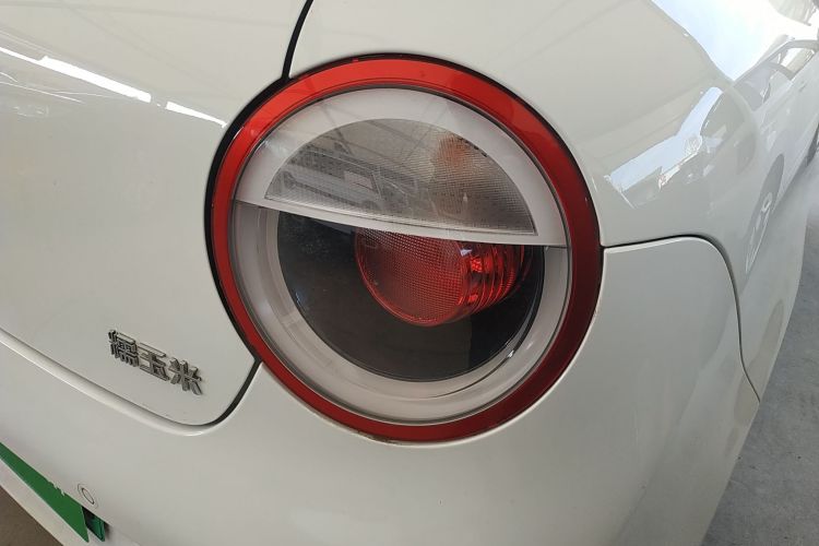 长安启源 长安Lumin 2022款 155km 清甜款车身外观9