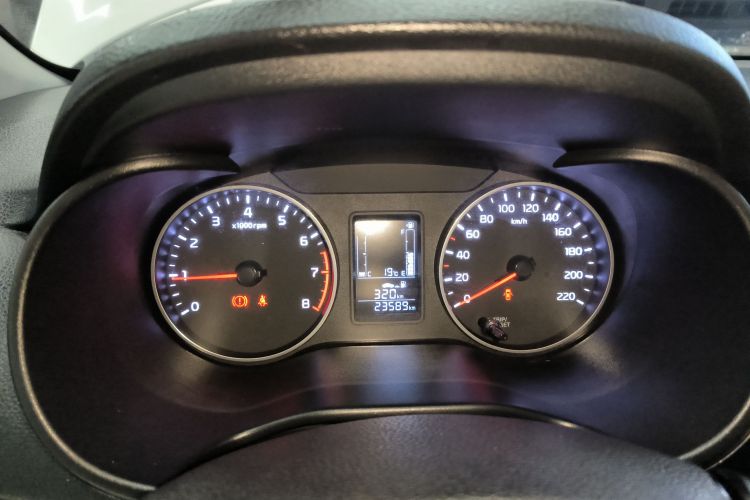 起亚 焕驰 2019款 1.4L 手动智享版Value 国VI局部细节14