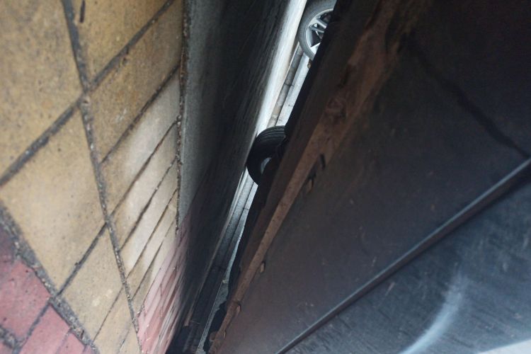 奔腾X80 2015款 2.0L 自动舒适周年纪念型局部细节9004