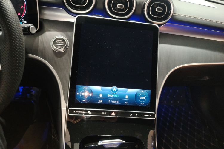 奔驰C级 2022款 改款 C 200 L 运动版中控内饰16