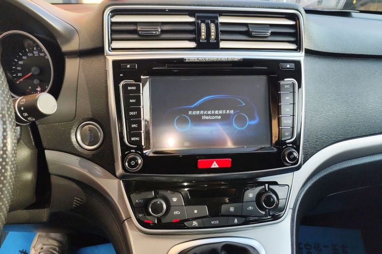 哈弗H6 2017款 蓝标 运动版 1.5T 手动两驱精英型中控内饰16