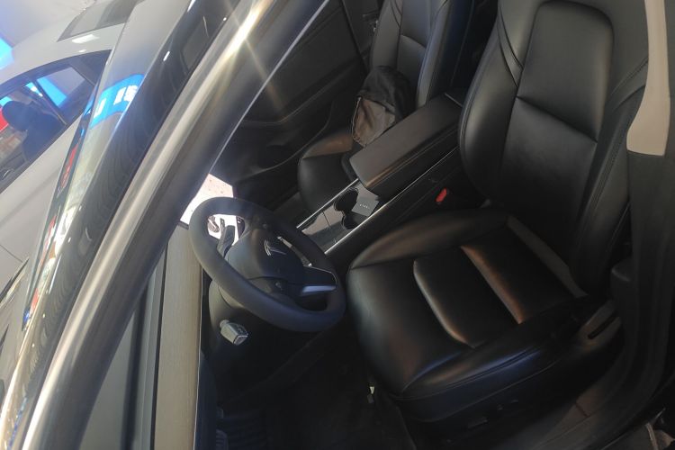 特斯拉 Model 3 2020款 改款 标准续航后驱升级版局部细节19