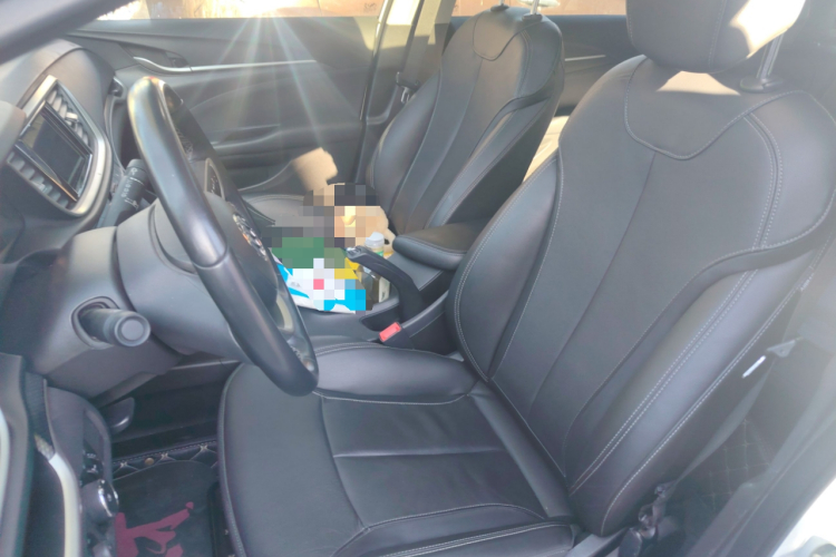 别克 阅朗 2019款 18T 自动互联精英型 国VI中控内饰19