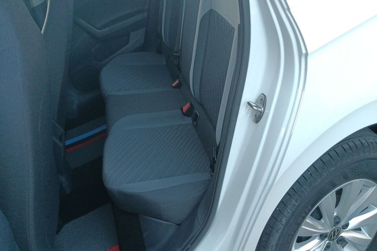 大众 朗逸 2023款 新锐 1.5L 自动新逸版中控内饰7004