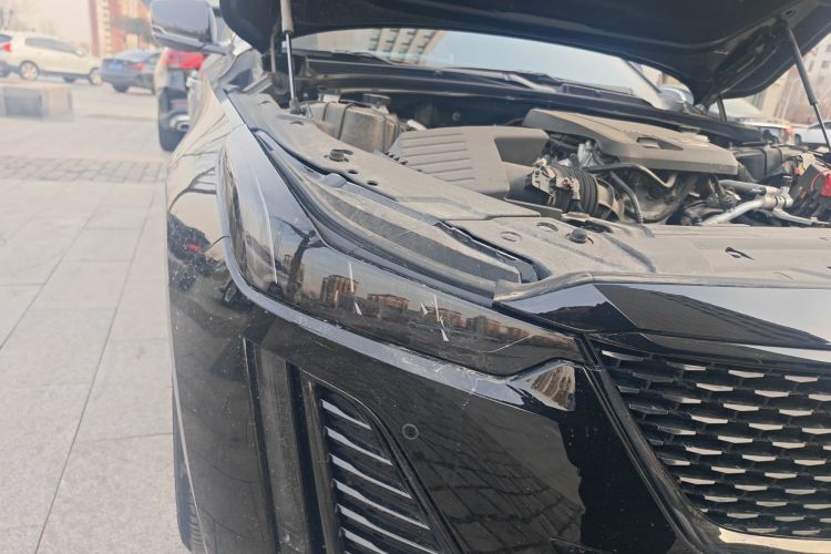 凯迪拉克CT5 2023款 28T 豪华型（标准版）车身外观8