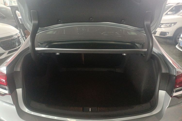 别克 君威 2023款 552T 智享型局部细节23