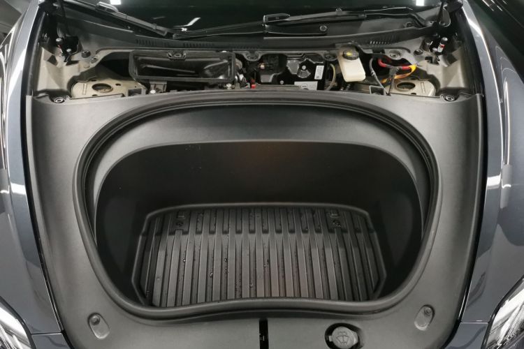 特斯拉 Model 3 2023款 后轮驱动版局部细节24