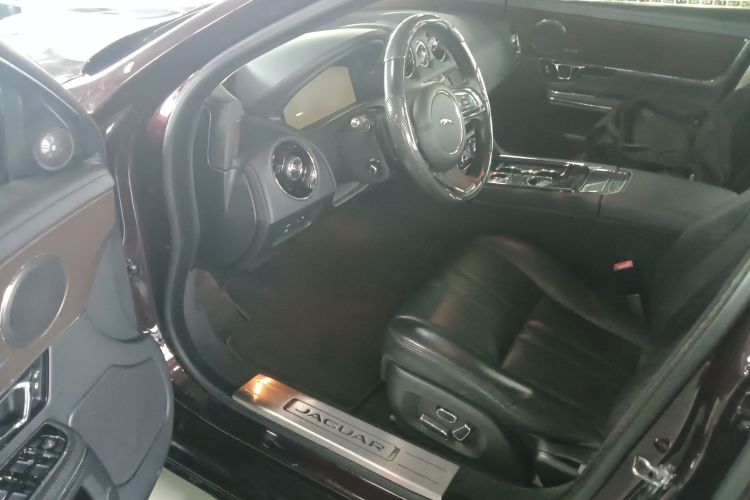 捷豹XJ 2015款 XJL 3.0 SC 典雅商务80周年典藏版中控内饰7003