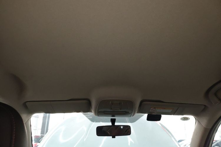 一汽 骏派D60 2015款 1.8L 自动舒适型局部细节22