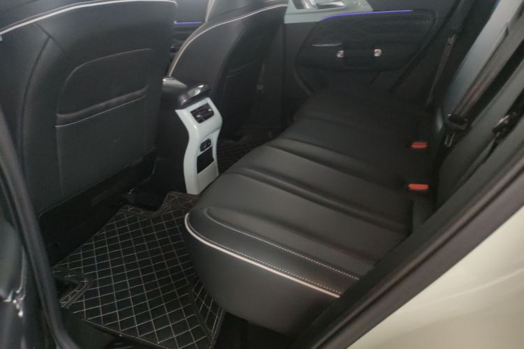 坦克300 2023款 2.0T 铁骑02中控内饰7004