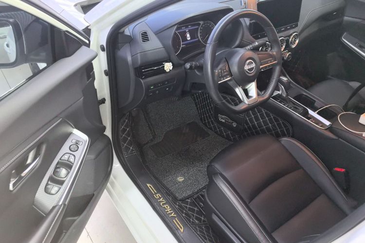 日产 轩逸 2023款 1.6L CVT悦享版中控内饰7002