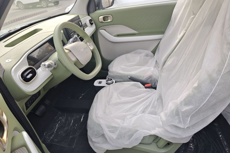 吉利银河 熊猫 2025款 210km 元气熊中控内饰19