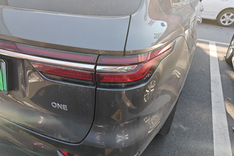 理想汽车 理想ONE 2021款 增程6座版车身外观6006