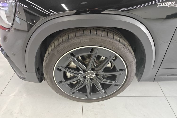 奔驰GLB AMG 2024款 AMG GLB 35 4MATIC车身外观6007