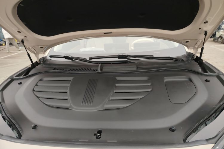 鸿蒙智行 智界R7 2025款 增程 251km Max机舱底盘24