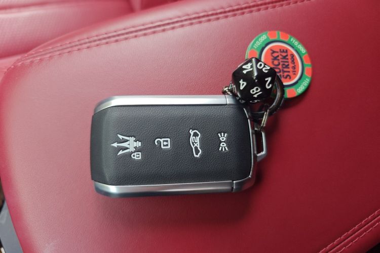 玛莎拉蒂 Grecale格雷嘉 2023款 2.0T GT中控内饰11