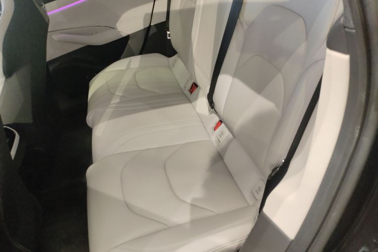 小米汽车 小米SU7 2024款 后驱长续航智驾版中控内饰7004