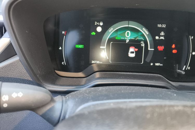 丰田 雷凌 2024款 智能电混双擎 1.8L 领先版中控内饰15