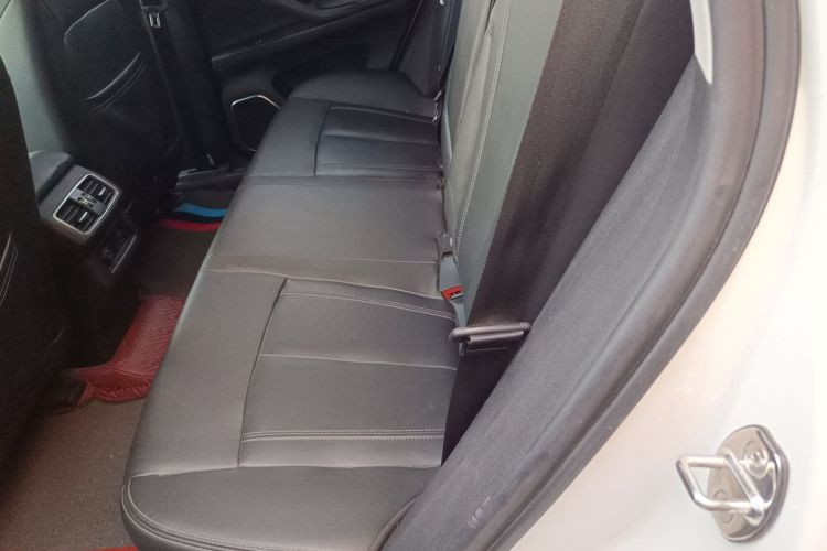 汉腾汽车 汉腾X7 2016款 2.0T DCT御马版中控内饰7004