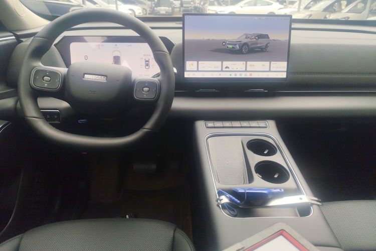 哈弗枭龙MAX 2025款 Hi4 165 Plus 长续航版中控内饰7002