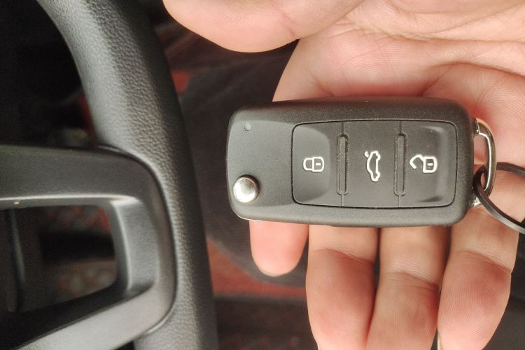 大众 桑塔纳 2019款 1.5L 自动风尚版 国VI中控内饰11