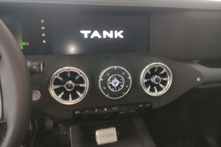 坦克300 2023款 2.0T 铁骑02局部细节16