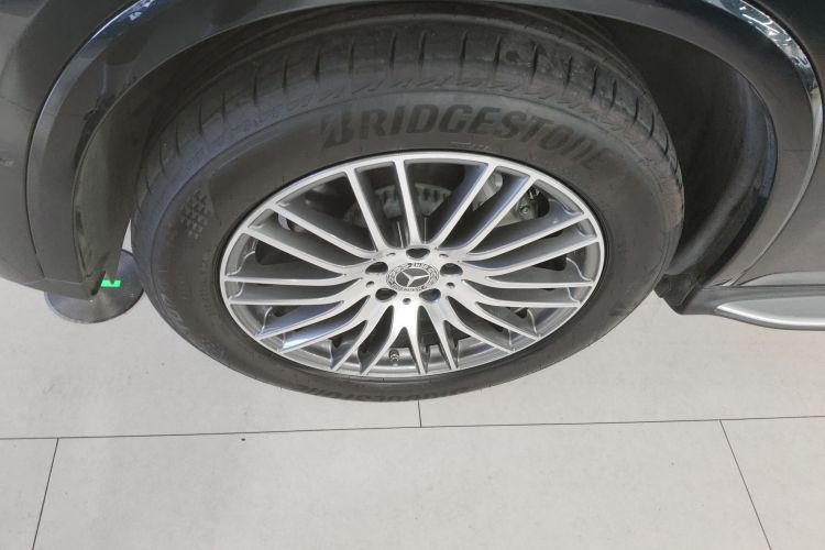 奔驰GLC 2024款 GLC 300 L 4MATIC 动感型 7座车身外观6007