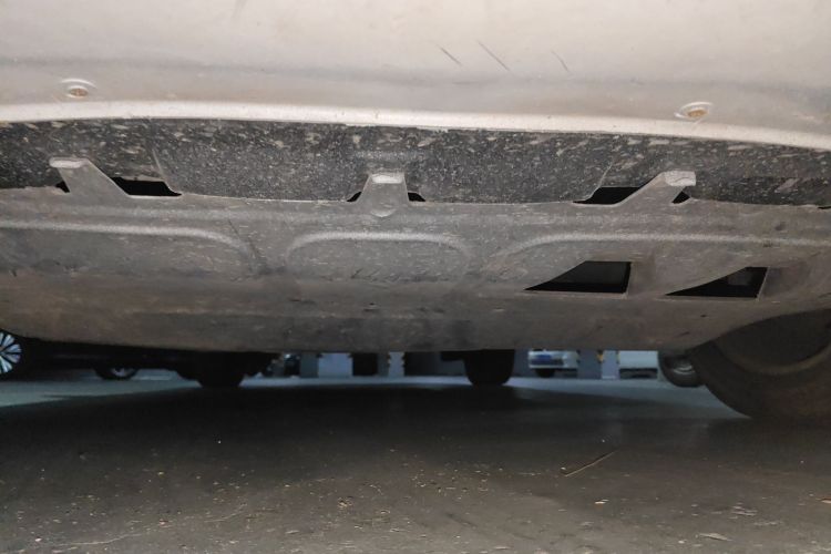 大众 宝来 2011款 1.4T AT Sportline局部细节9008