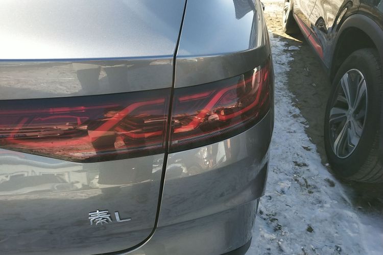 比亚迪 秦L 2024款 DM-i 120KM超越型车身外观9