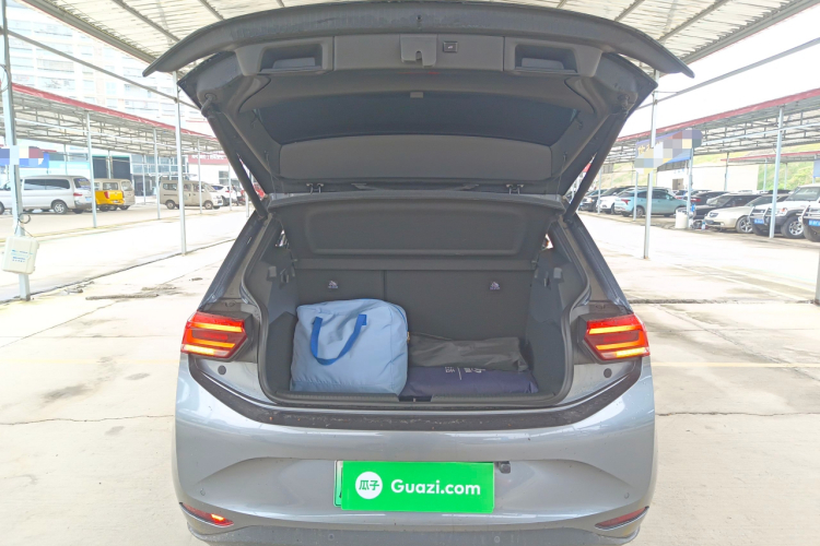 大众ID.3 2023款 纯净智享版机舱底盘23