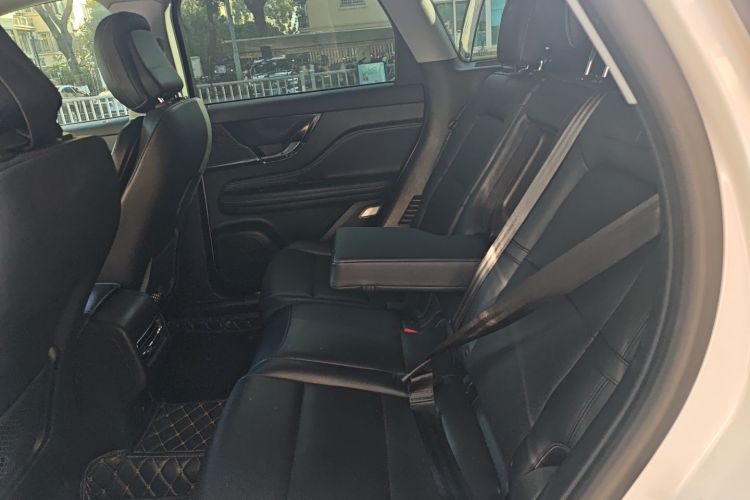 林肯 冒险家 2020款 2.0T 两驱尊享版中控内饰21