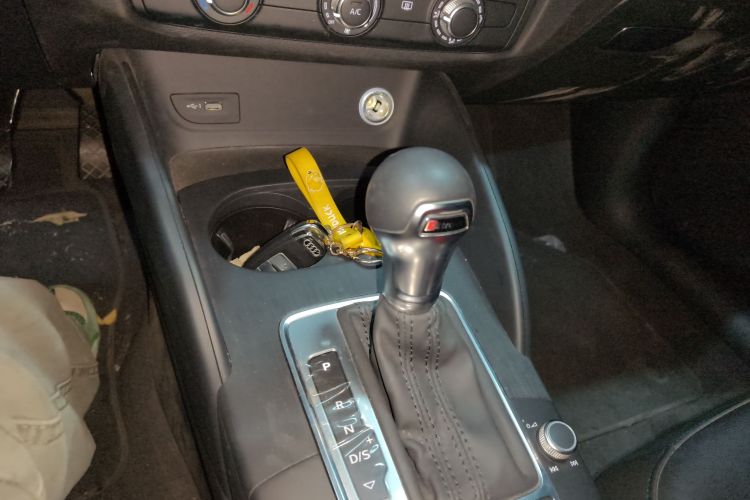 奥迪A3 2020款 Limousine 35 TFSI 时尚型 国VI中控内饰18