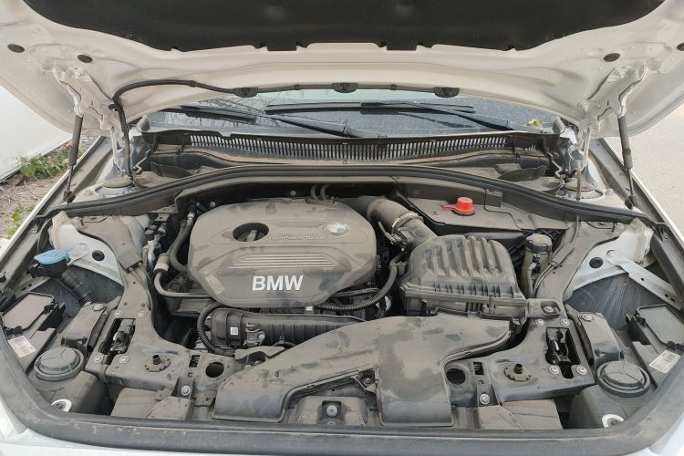 宝马1系 2018款 118i 时尚型机舱底盘24