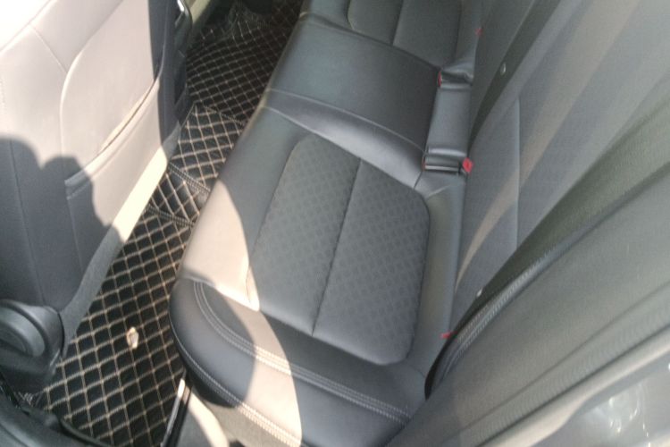 长安 逸动 2020款 PLUS 蓝鲸NE 1.4T GDI DCT尊贵型中控内饰21