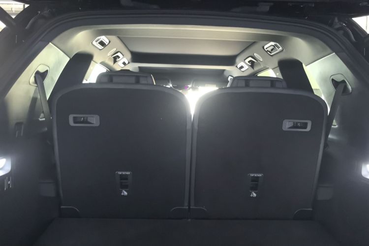 理想汽车 理想L8 2024款 Max机舱底盘23