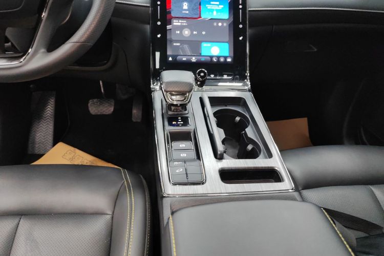 荣威RX5 2021款 PLUS 330TGI 自动国潮智享版中控内饰18