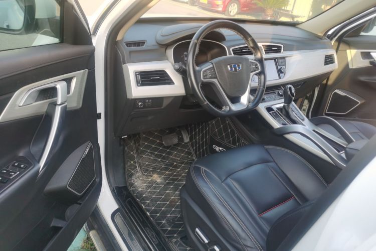 吉利汽车 博越 2018款 1.8TD 自动两驱智联型4G互联版中控内饰7003